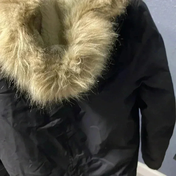 Eddie Bauer waterproof winter coat - Picture 9 of 10